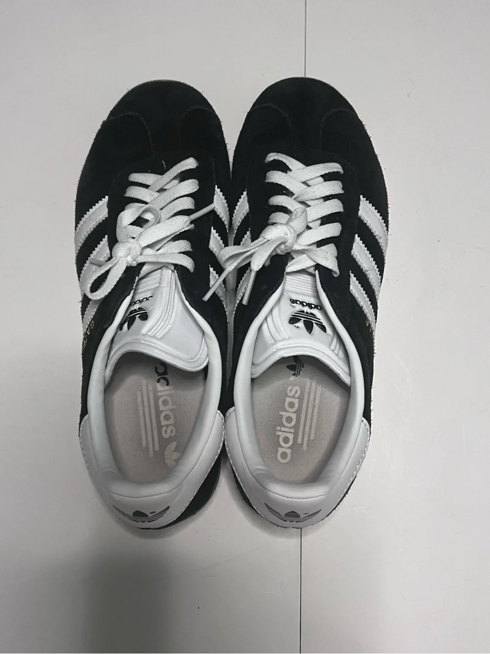 adidas low profile